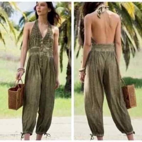 Free People Travel Light Halter Neck Smocked Moss Green Jumpsuit Small Hippie - Picture 2 of 12